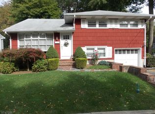 10 Sunset Trl, Denville, NJ 07834