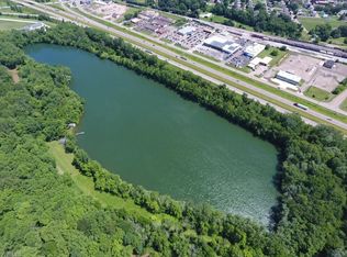 Saltwell Rd NW, Dover, OH 44622