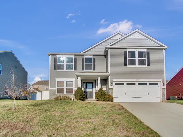 2034 Buckthorn Dr, Columbus, IN 47201