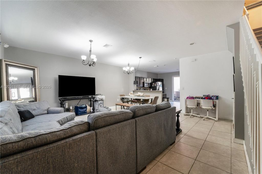 9360 SW 171st Ct, Miami, FL - View 5