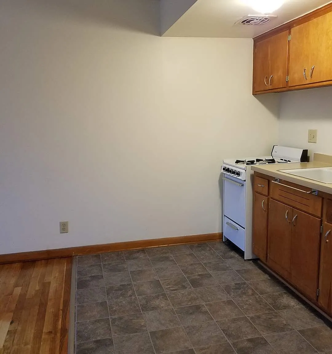 1 bed, 600 sqft, $935 — Photo 1