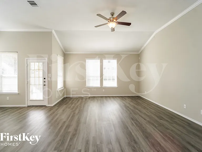 146 Bentwood Ranch Dr — Photo 3