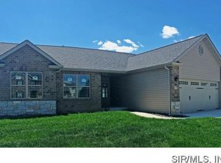 929 Silverlink Dr, O Fallon, IL 62269