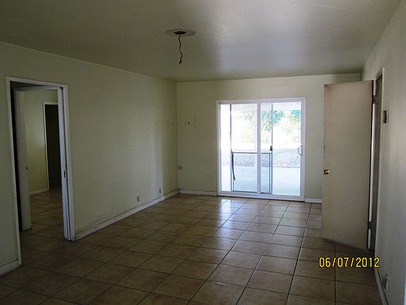4th image of 3908 N Morada Ave