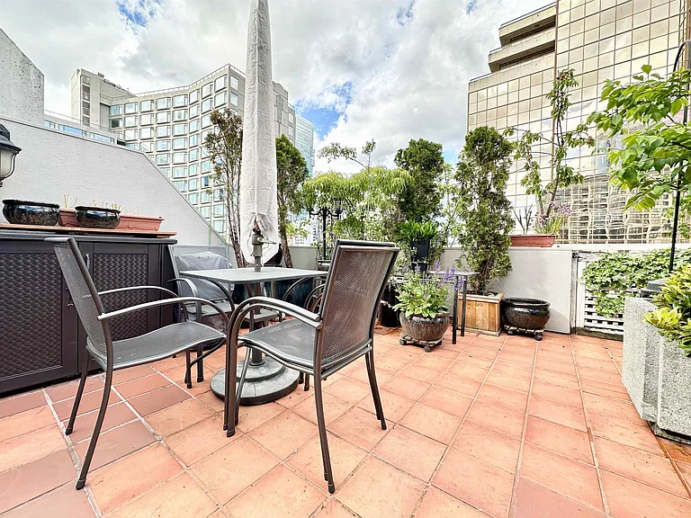 850 Burrard St #1006 — Photo 2