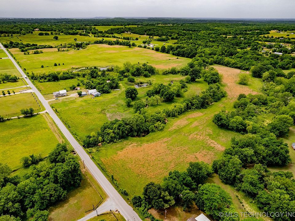 2nd image of 4220 Road