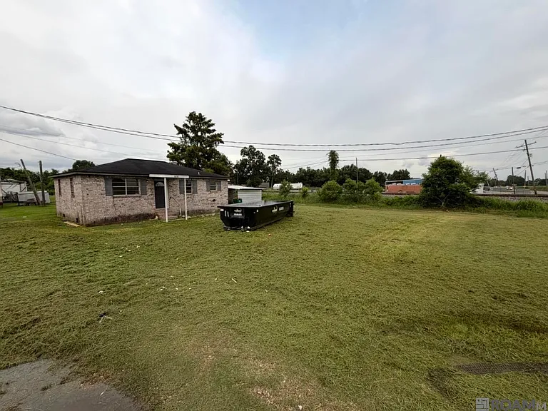 1814 Plantation Ave — Photo 9
