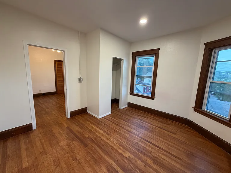 36 Stebbins St #3 — Photo 5
