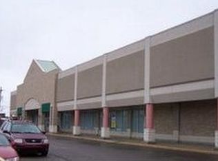 700 N Pontiac Trl, Walled Lake, MI 48390