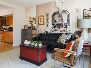 550 W 45th St APT 225, New York, NY 10036