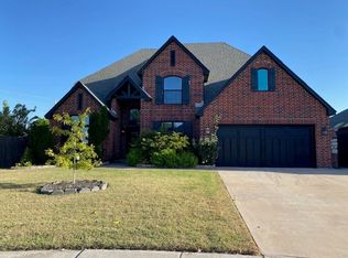 4401 W Jackson St, Broken Arrow, OK 74012