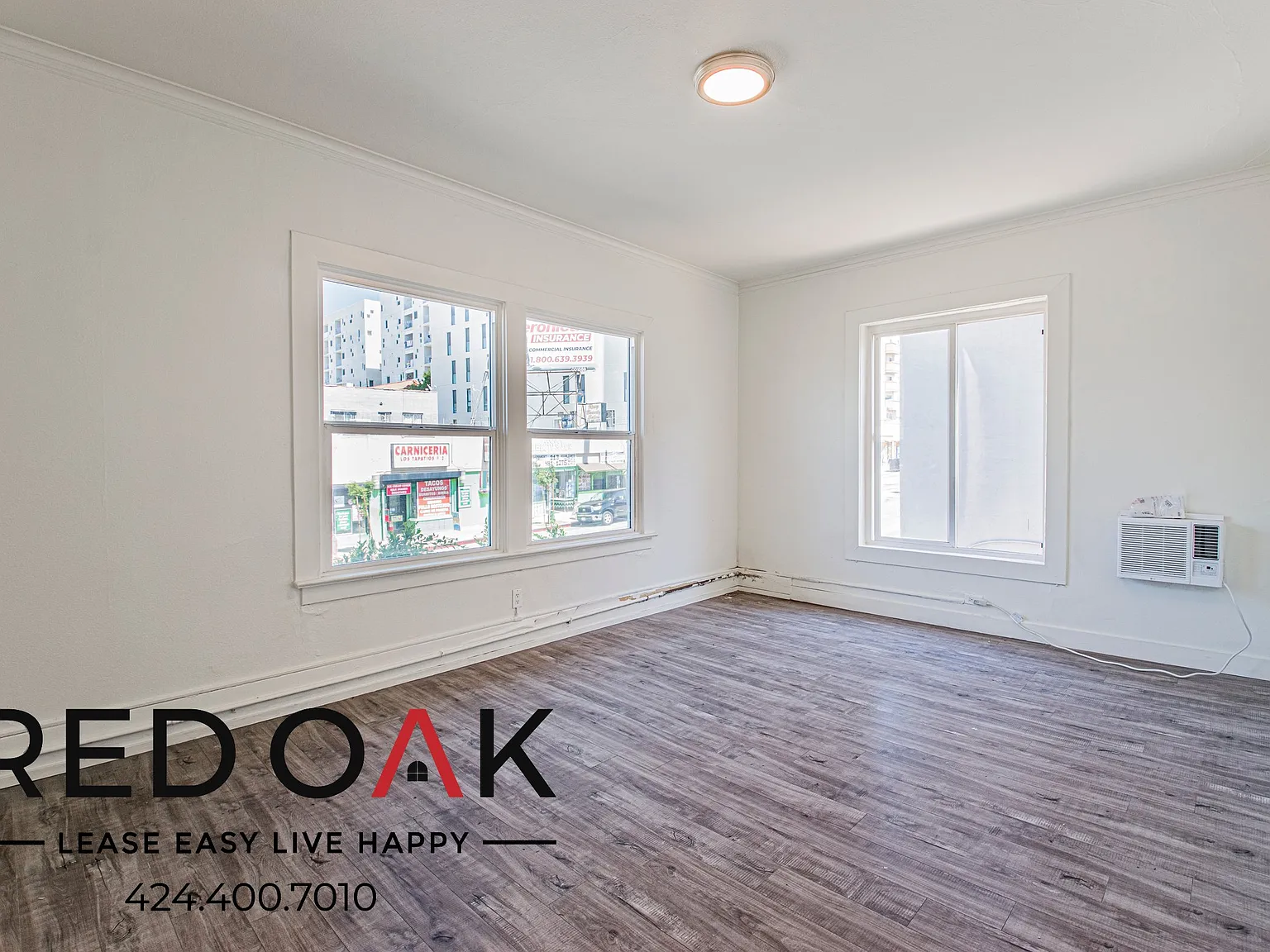 Cozy Studio with Air Conditioning and Hardwood-Style Floors ~ In Westlake! — Photo 1