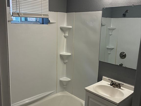 5th image of 11916 E 14th Ave APT 2