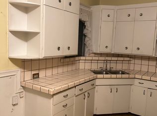 3109 Elmwood Ave #1, Oakland, CA 94601
