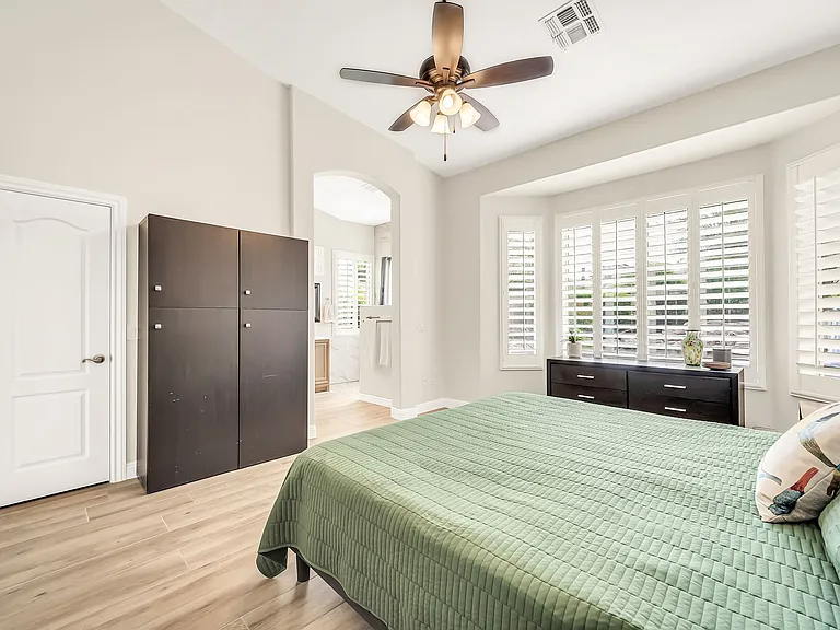 7259 E Tyndall St — Photo 24