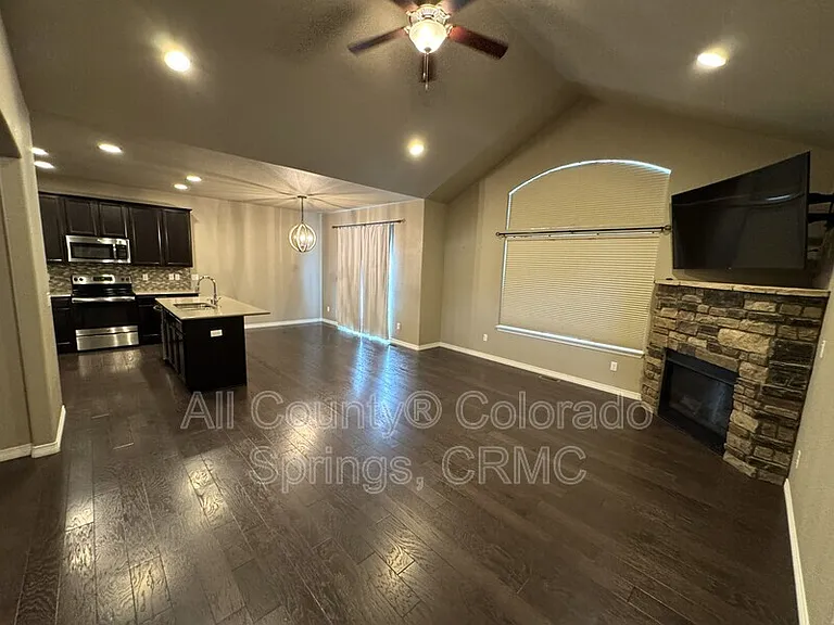 17888 White Marble Dr — Photo 6
