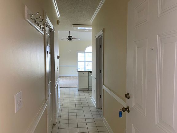 3rd image of 4745 Wild Iris Dr #9-301