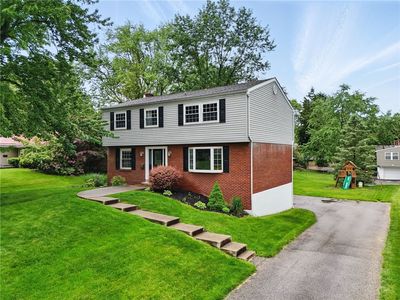 7965 Remington Dr, Pittsburgh, PA, 15237