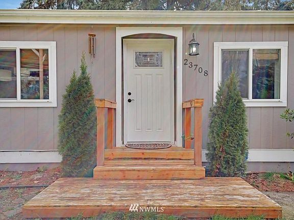 3rd image of 23708 119th Street Ct E