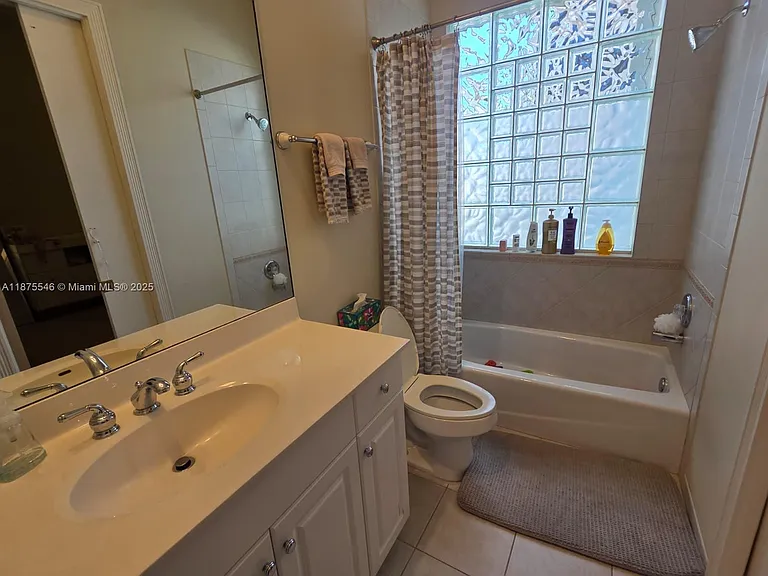 7030 Islegrove Pl — Photo 14