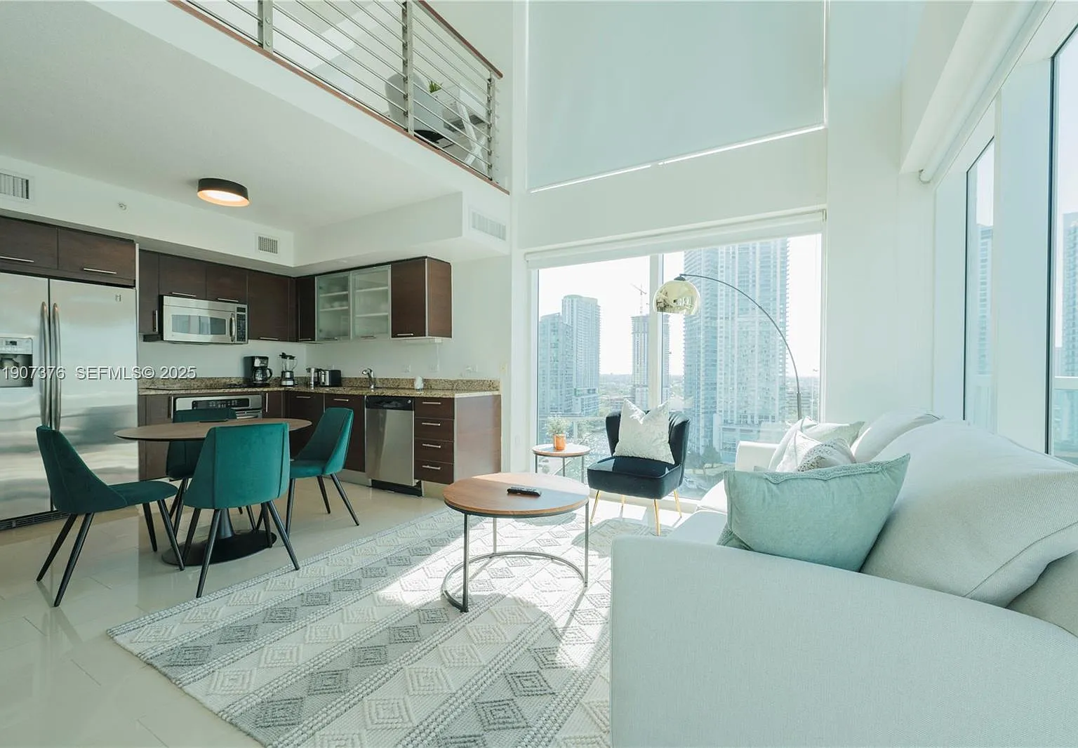 2 bed, 1267 sqft, $6,000 — Photo 3