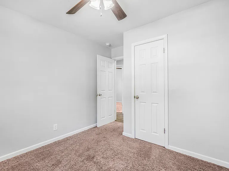 6419 Grimes Ave — Photo 13