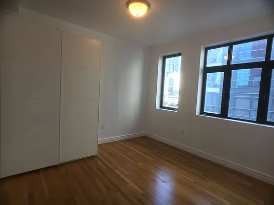 Rented by Safeguard Realty Management | media 12