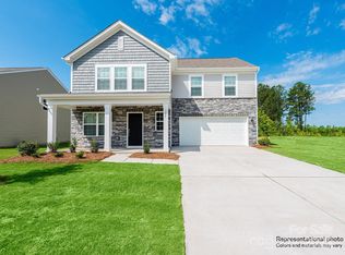 1924 Old Ormand Ln, Bessemer City, NC 28016