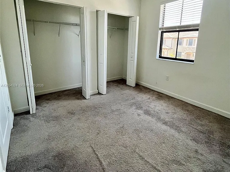 10124 SW 228th Ter — Photo 13