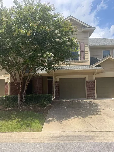 806 Baldwin Rowe Cir Photo 1