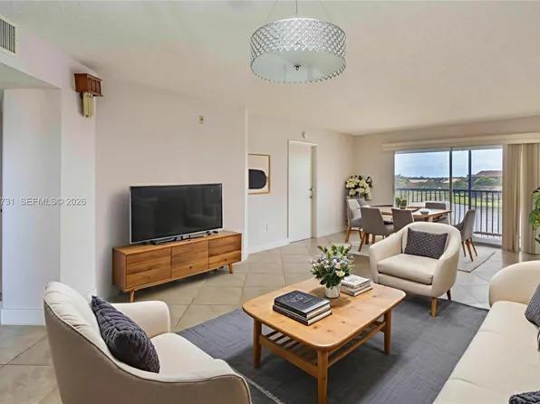 850 SW 138th Ave, Hollywood, FL