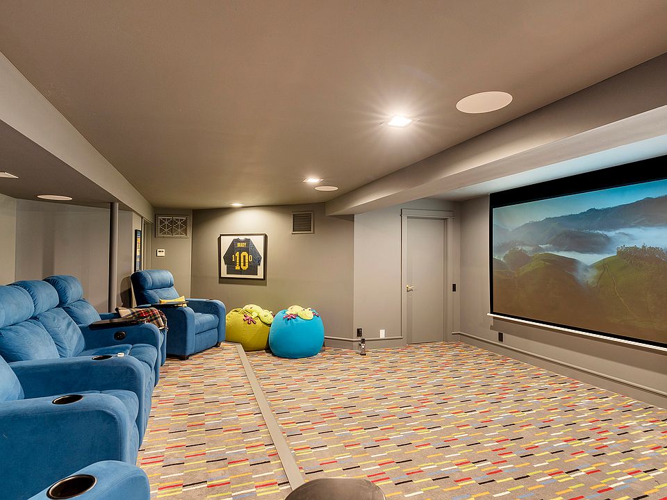 1st image of 9 Long Hill Rd