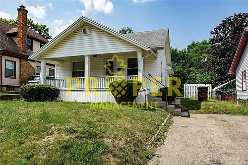 15 Camden Ave Photo 1