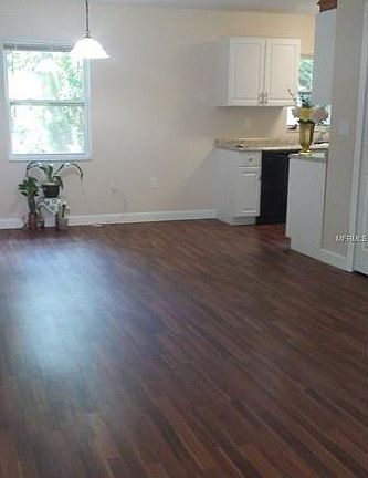 3rd image of 2321 Olivet Ave