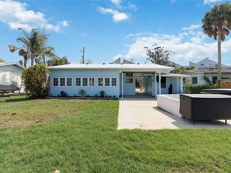 607 Manatee Ave — Photo 31