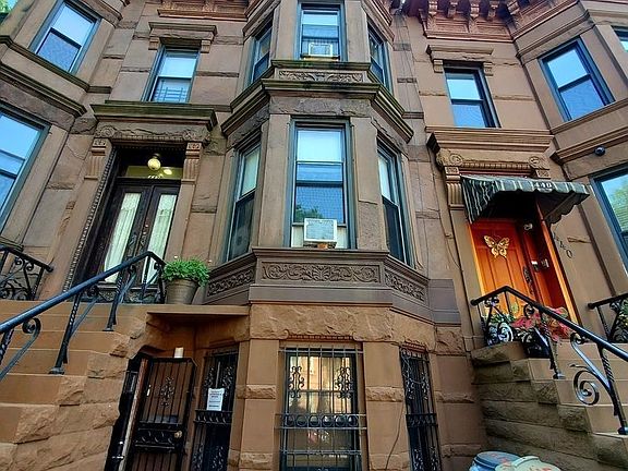 2nd image of 442 45th St #Garden