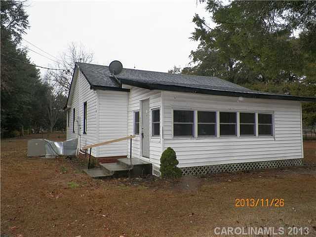 1st image of 1009 E Carolina Ave