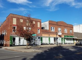 200 Main St APT 204, Sophia, WV 25921