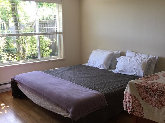 Large bedroom