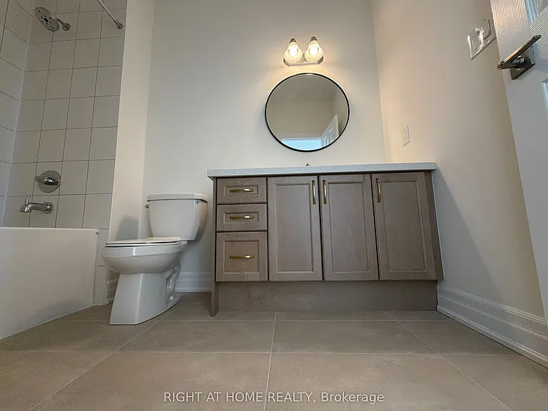 2127 Binbrook Dr — Photo 43