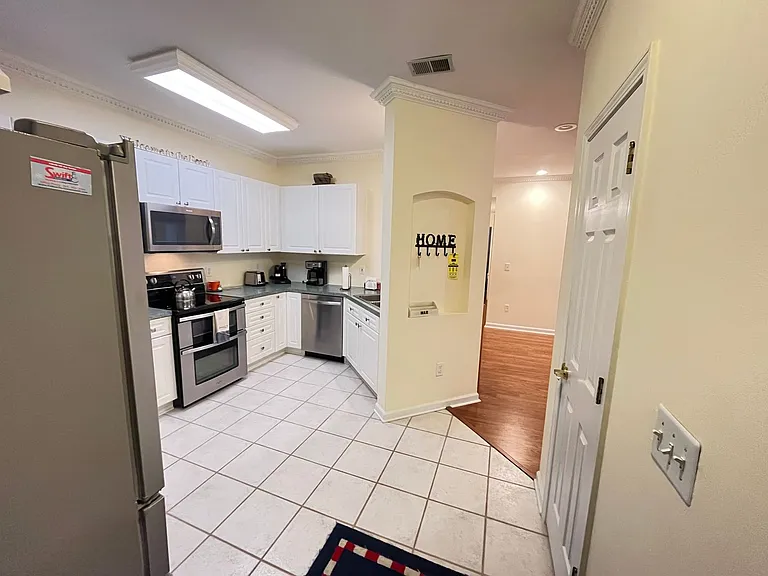 4437 Lady Banks Ln #C1 — Photo 6