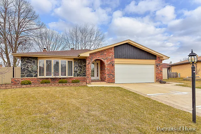 7322 Exner Ct photo 1