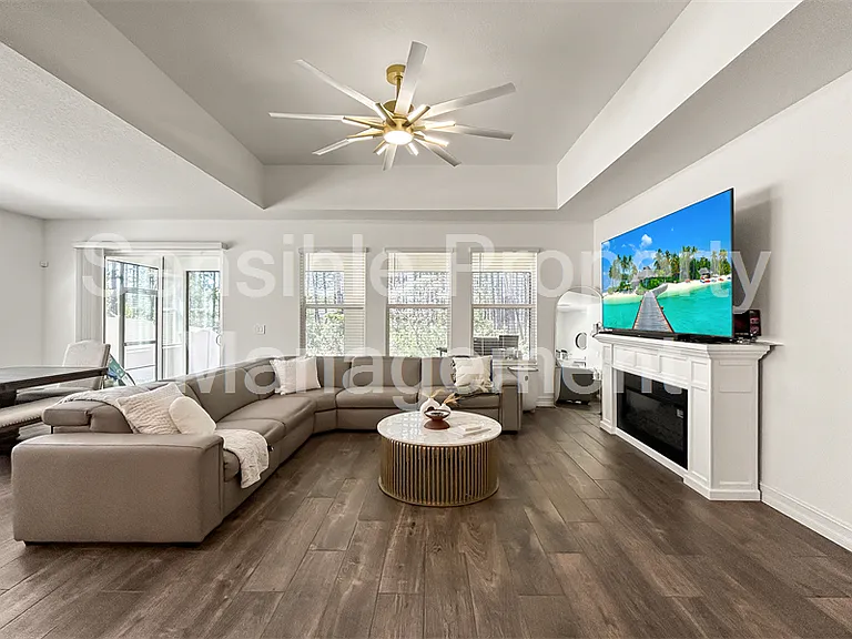 18334 Serene Lake Loop — Photo 4