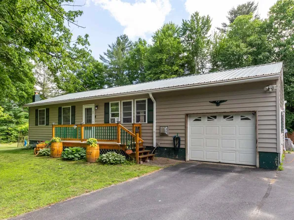 35 Cedarwood Terrace, Georgia, VT 05468