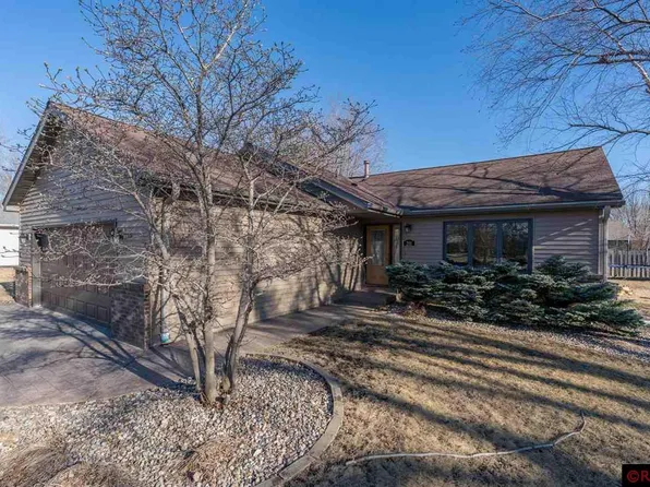 201 Homestead Rd, Mankato, MN 56001