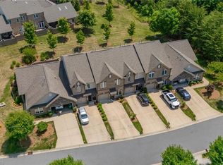 633 Stags Leap Ct, High Point, NC 27265