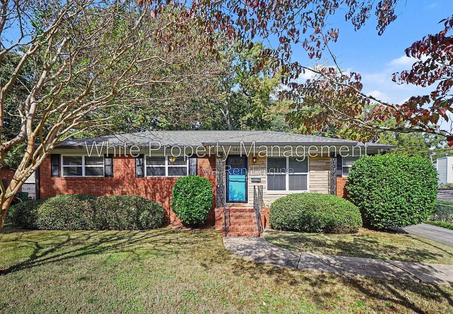 3 bed, 1.5 bath, 1200 sqft, $1,995 — Photo 1