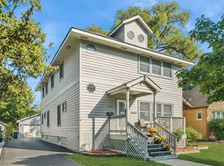 18461 Morris Ave, Homewood, IL 60430