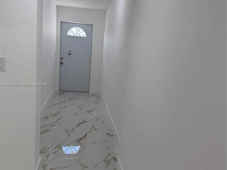 2669 W 52nd St #0 — Photo 11