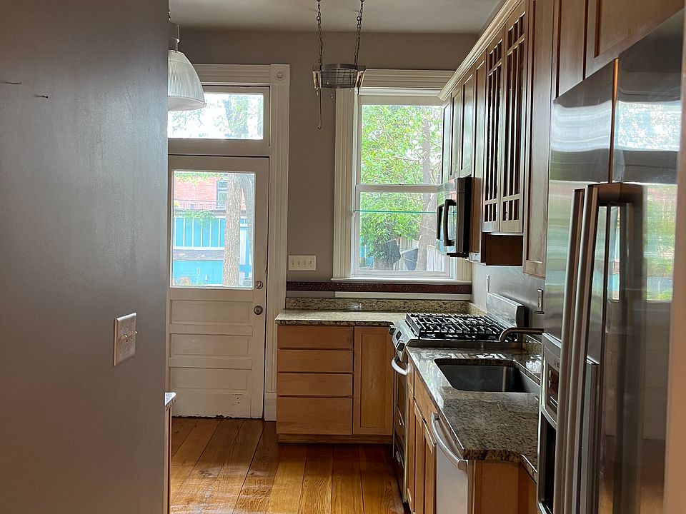 1st image of 2624 Ann Ave